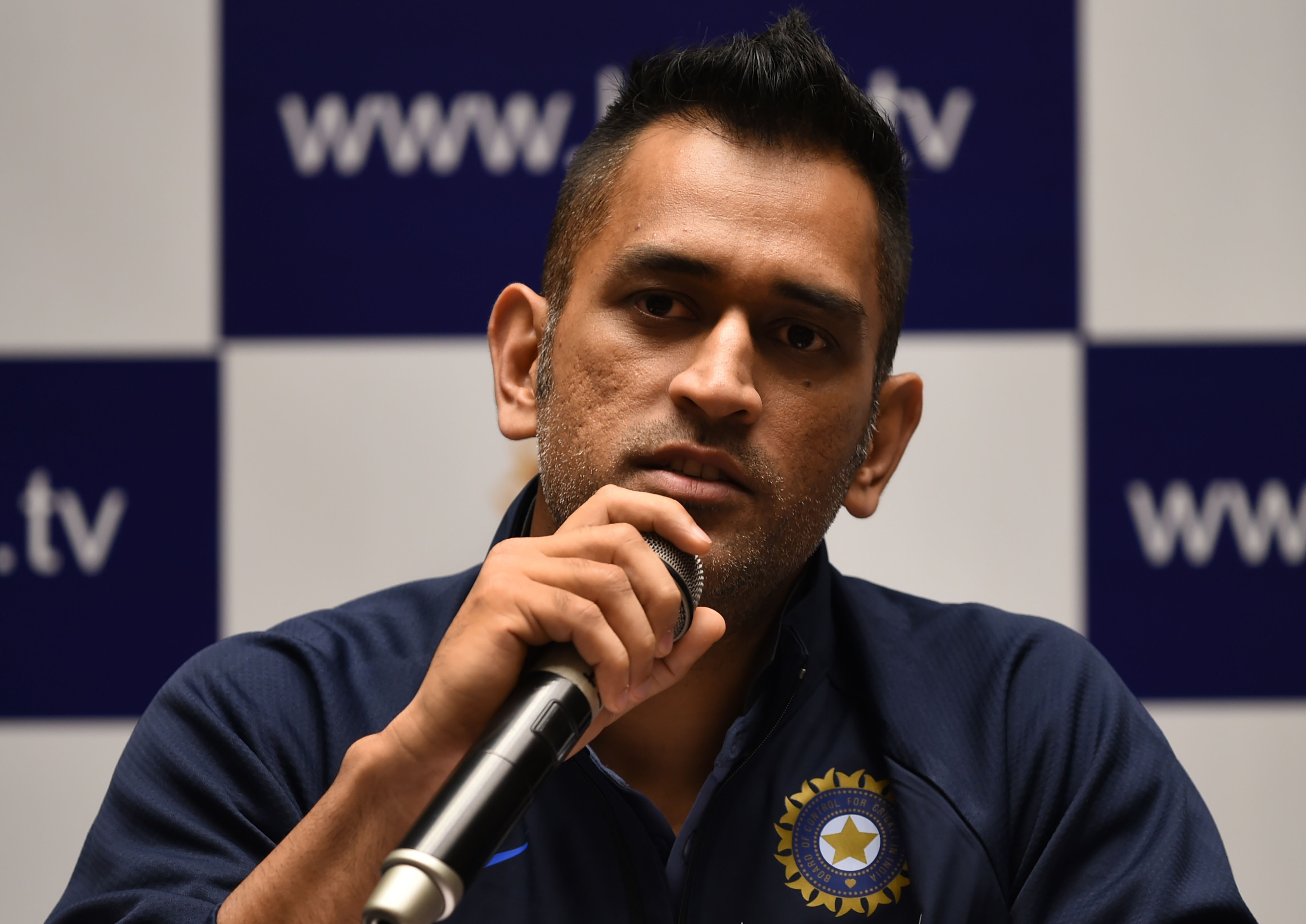 Leading a new look side will be different: Dhoni