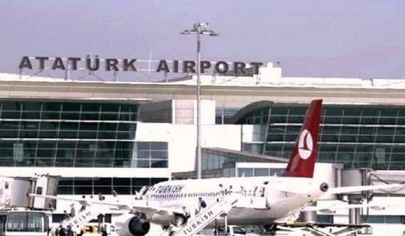 الطيران الأمريكي يحظر الرحلات الجوية من وإلى تركيا