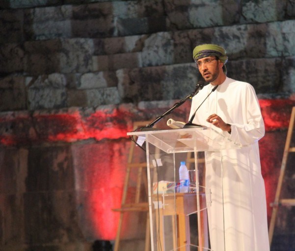 العريمي يشارك في ليالي الشعر العربي