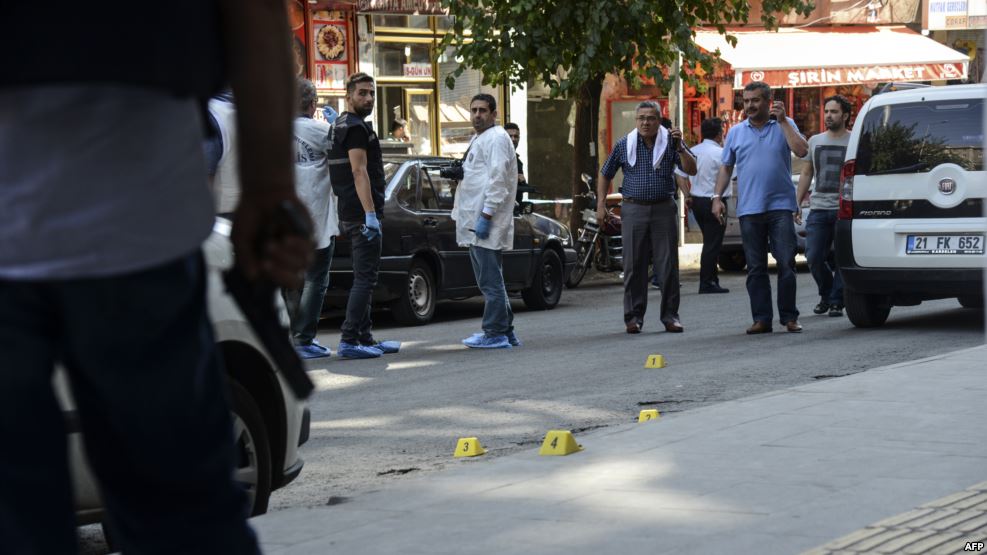 مقتل ضابطين في هجوم شمالي تركيا