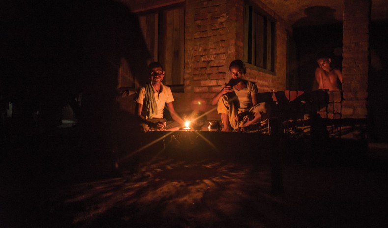 البنك الدولي: 300 مليون شخص في الهند يعيشون بدون خدمات الكهرباء