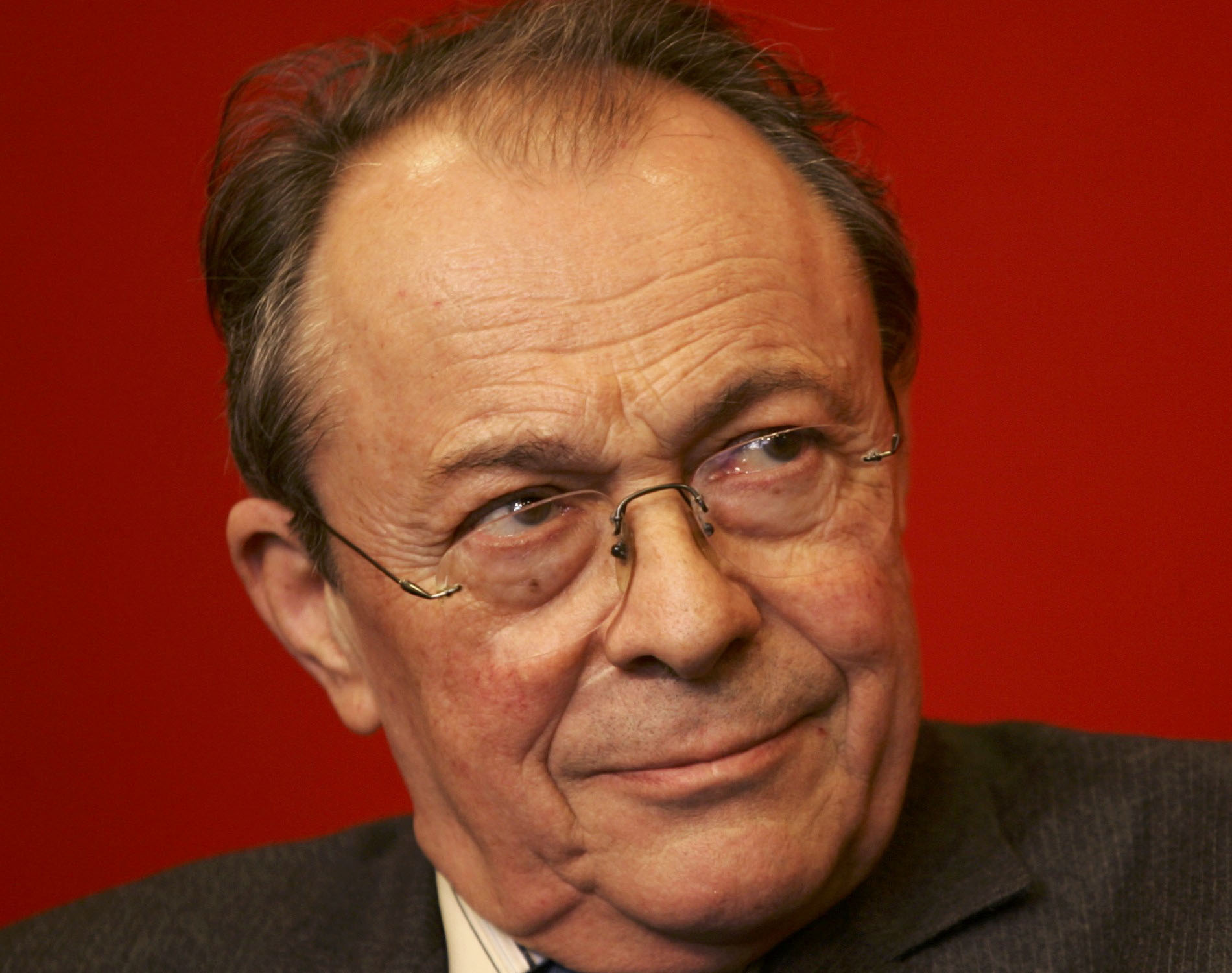 Former French Prime Minister Michel Rocard dies at 85