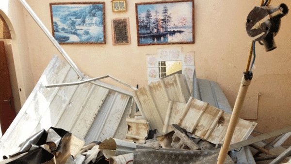 إصابة حرجة بعد انهيار منزل في المعبيلة