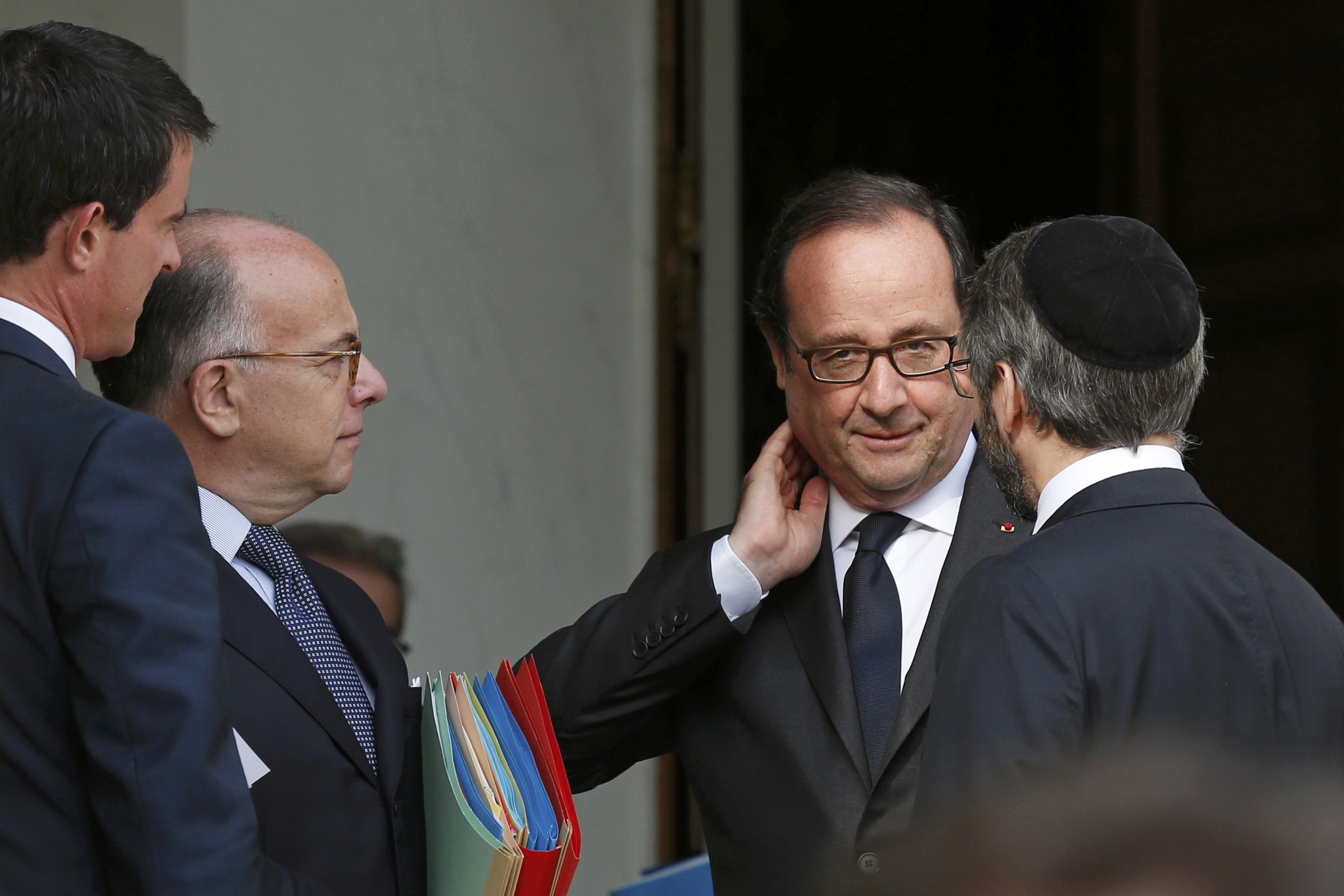 French government faces criticism over security after church attack