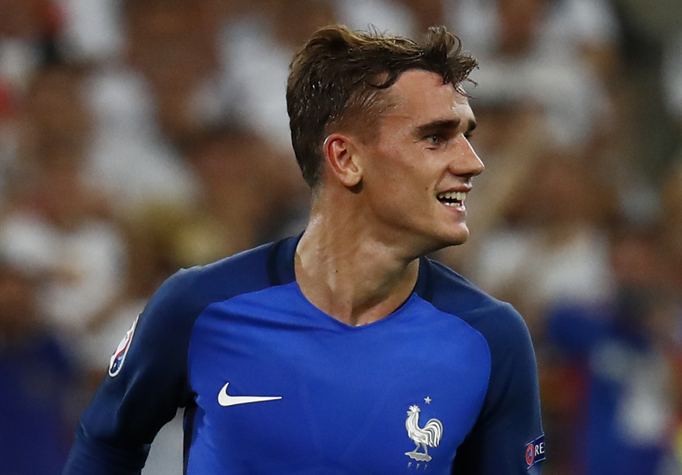 Euro 2016: Griezmann double helps France sink Germany to reach final