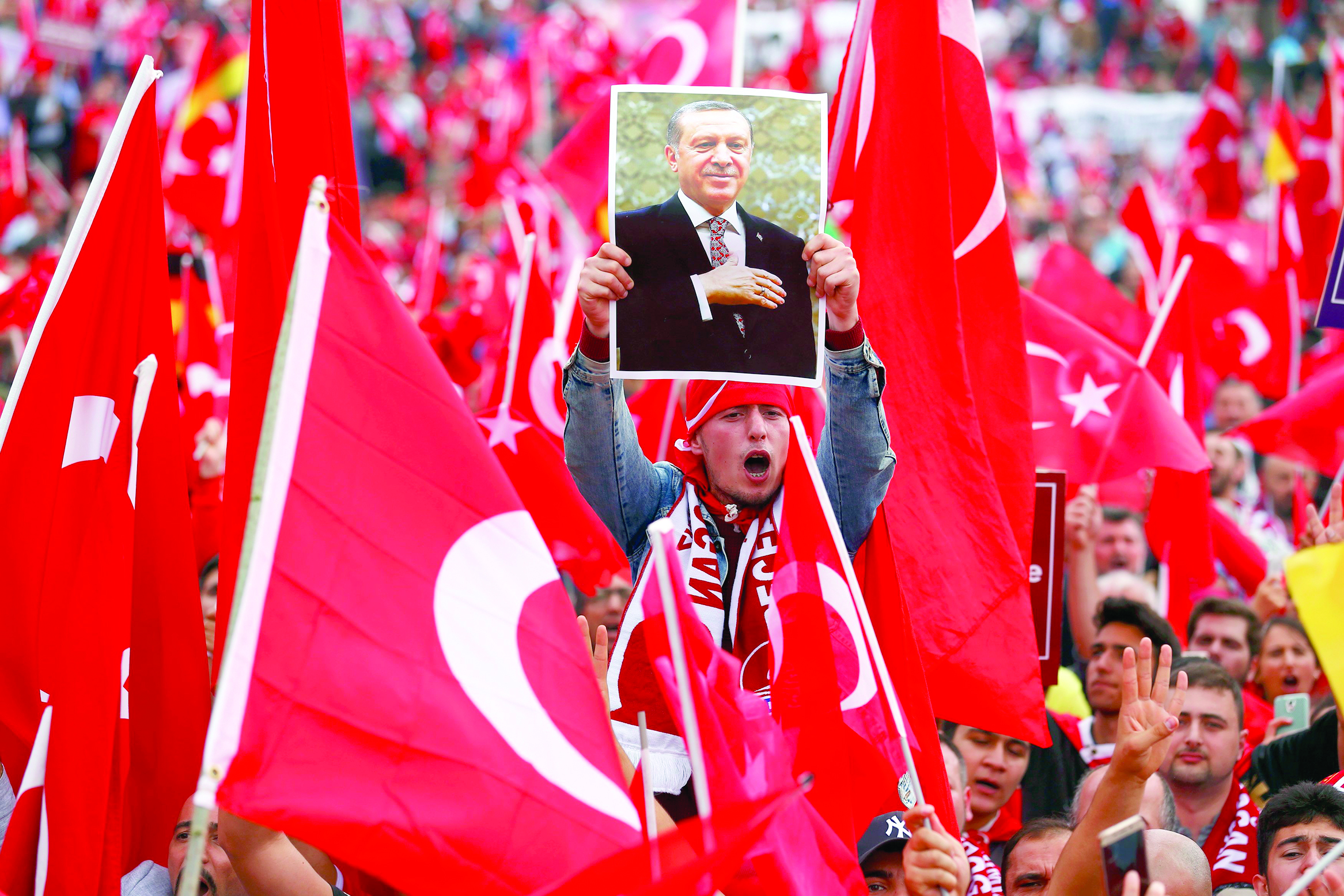 تصاعد التوتر بين تركيا والغرب