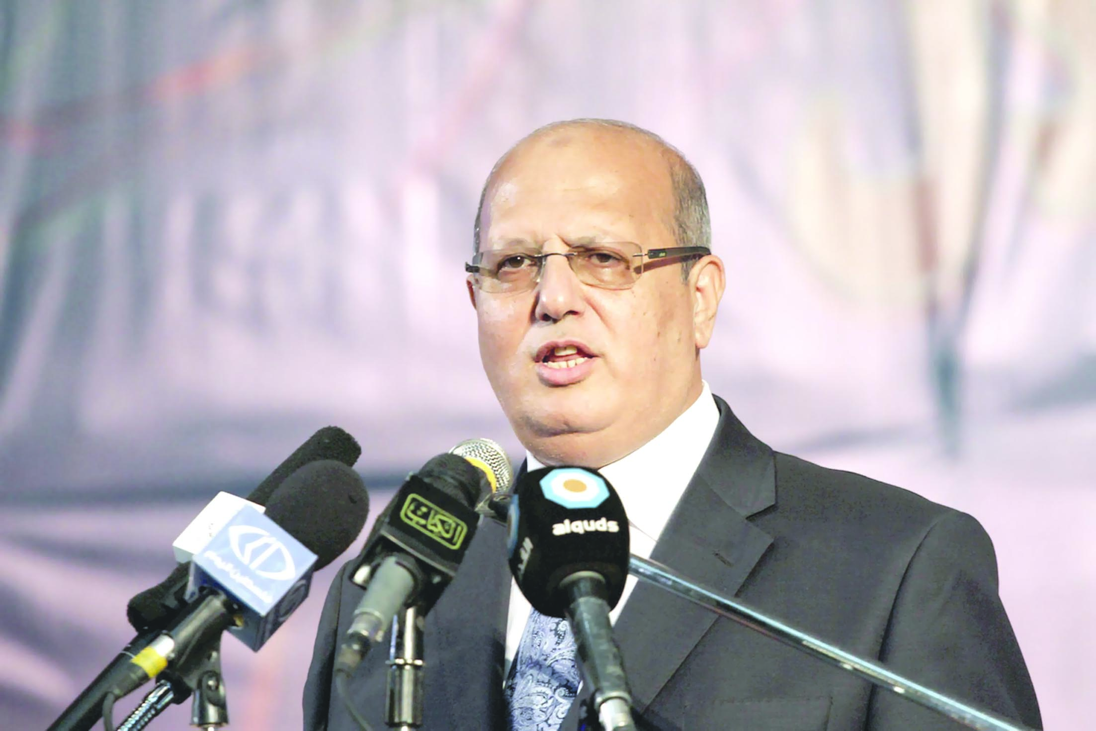 الخضري: نجاح الانتخابات المحلية خطوة لانجاز المصالحة