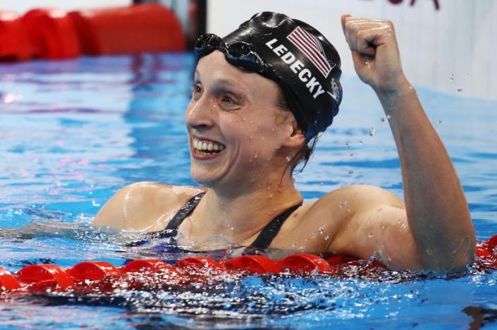 Olympics 2016: Ledecky smashes 800m record to claim freestyle treble
