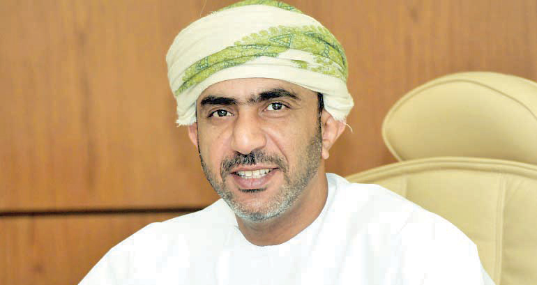 كيف تفاعل "المغردون" مع تزكية الوهيبي رئيسا للاتحاد العماني لكرة القدم؟