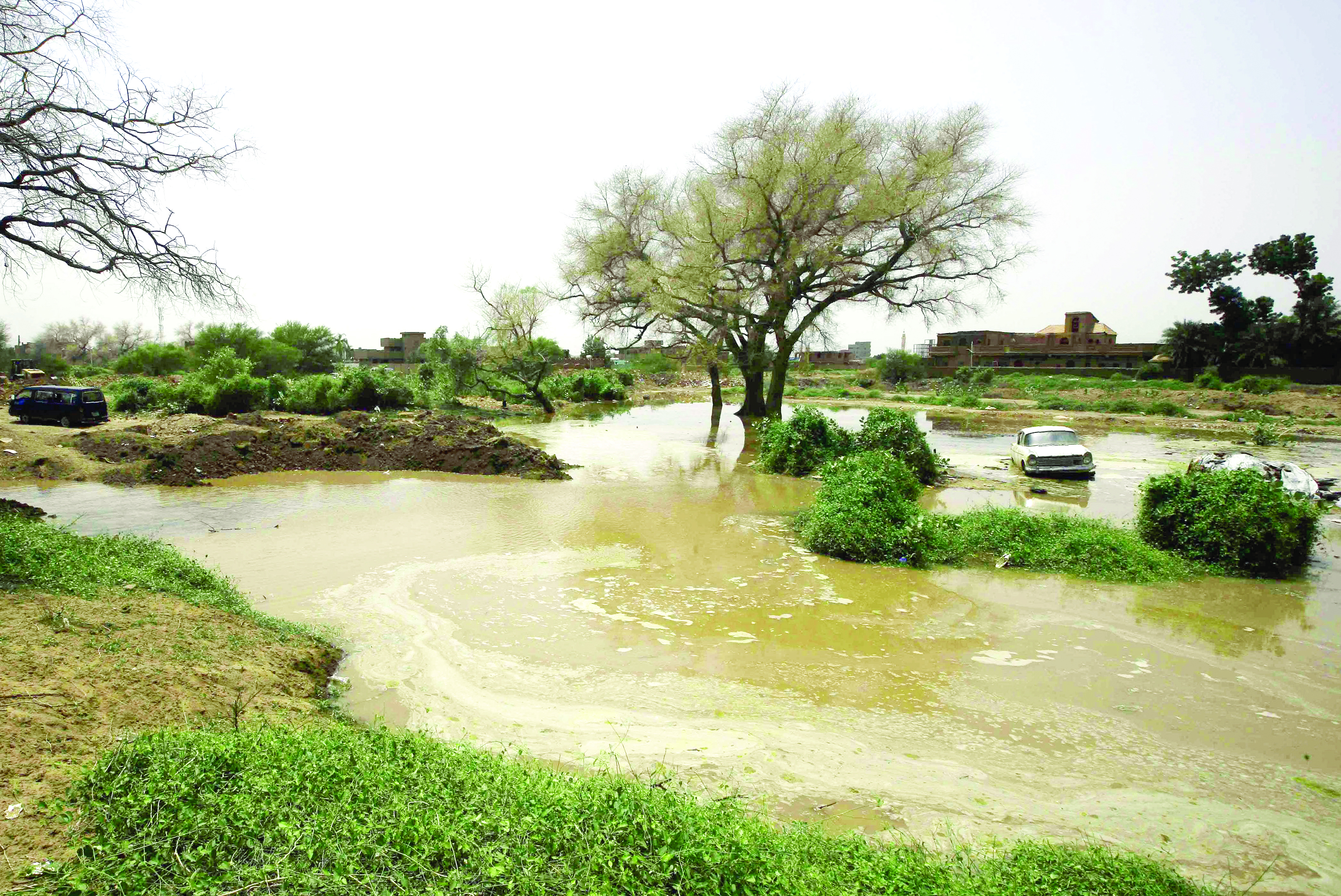 سودانيون بلا مأوى بسبب الفيضانات