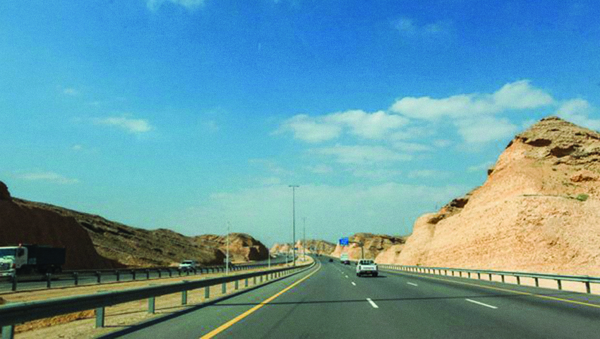 Oman traffic: Buckle up for ‘express’ drive to Dubai in 2017