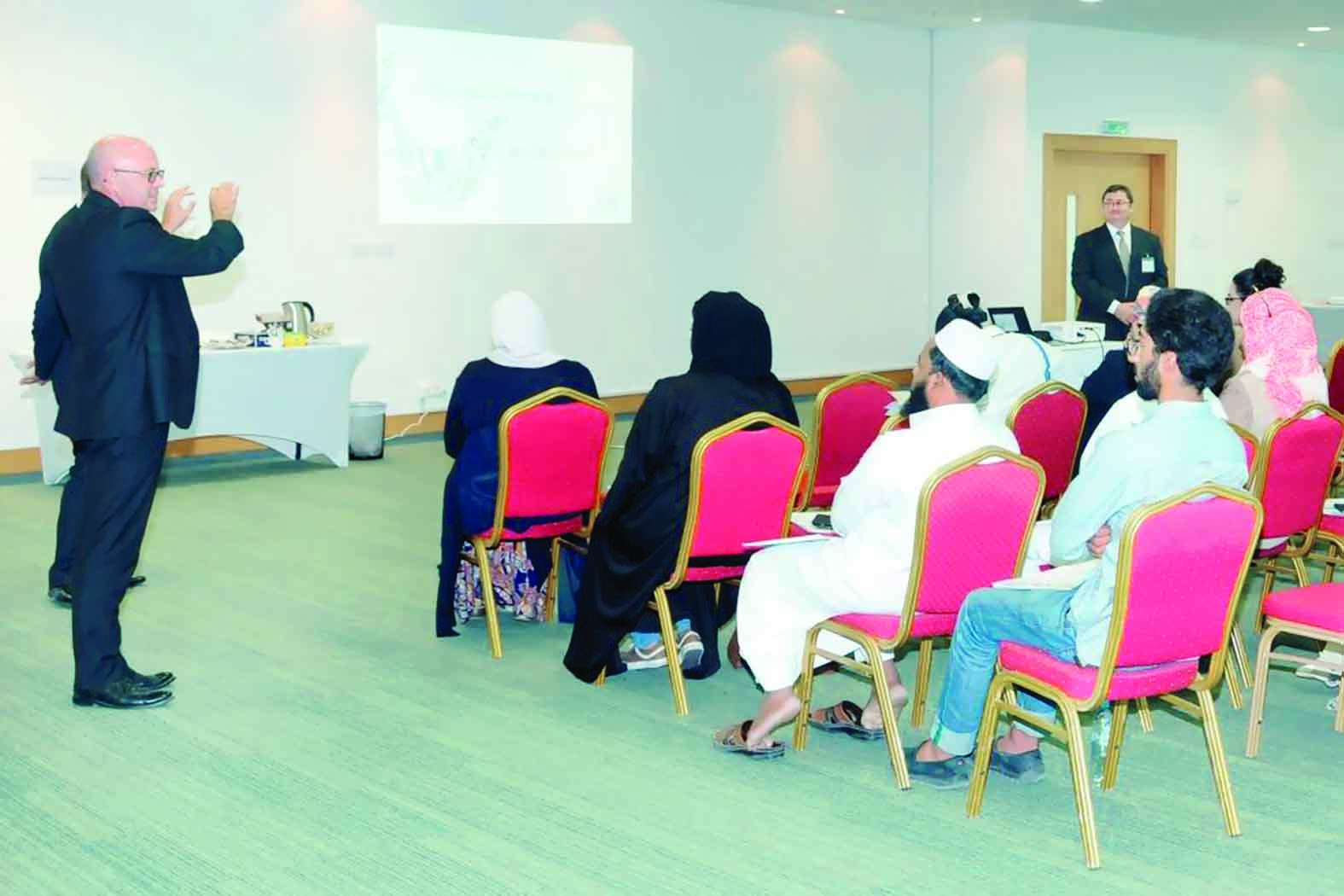 جامعة مسقط تقدم فرصا رائعة في التعليم الدولي