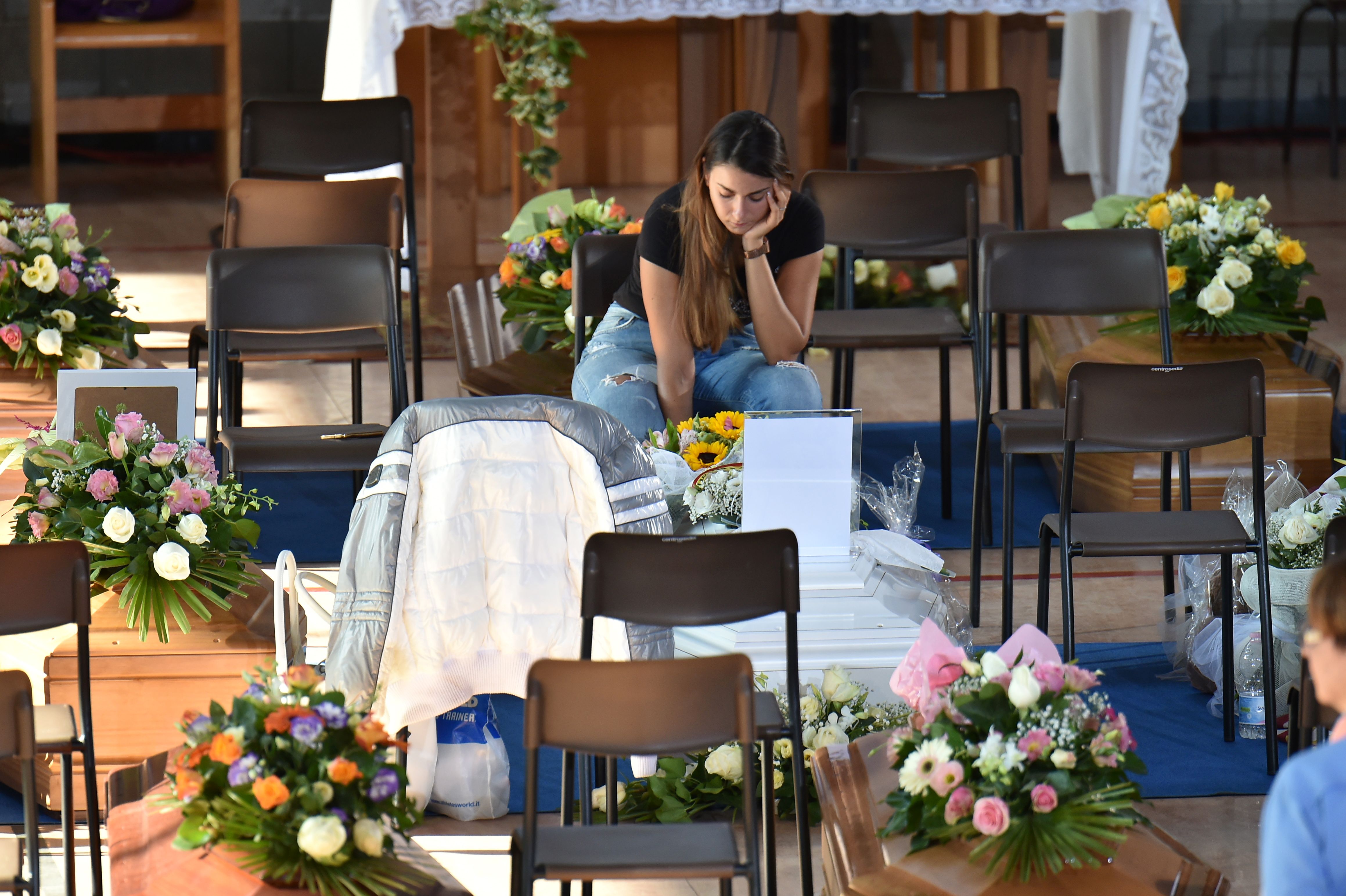 Italy quake death toll hits 284 on day of mass funeral