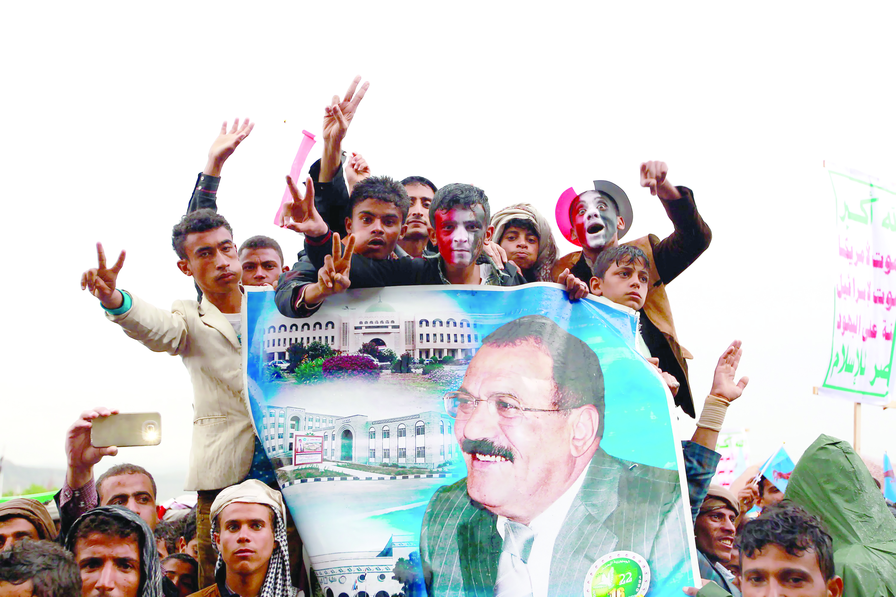 السلام باليمن .. يصنعه الداخل ام الخارج ؟!