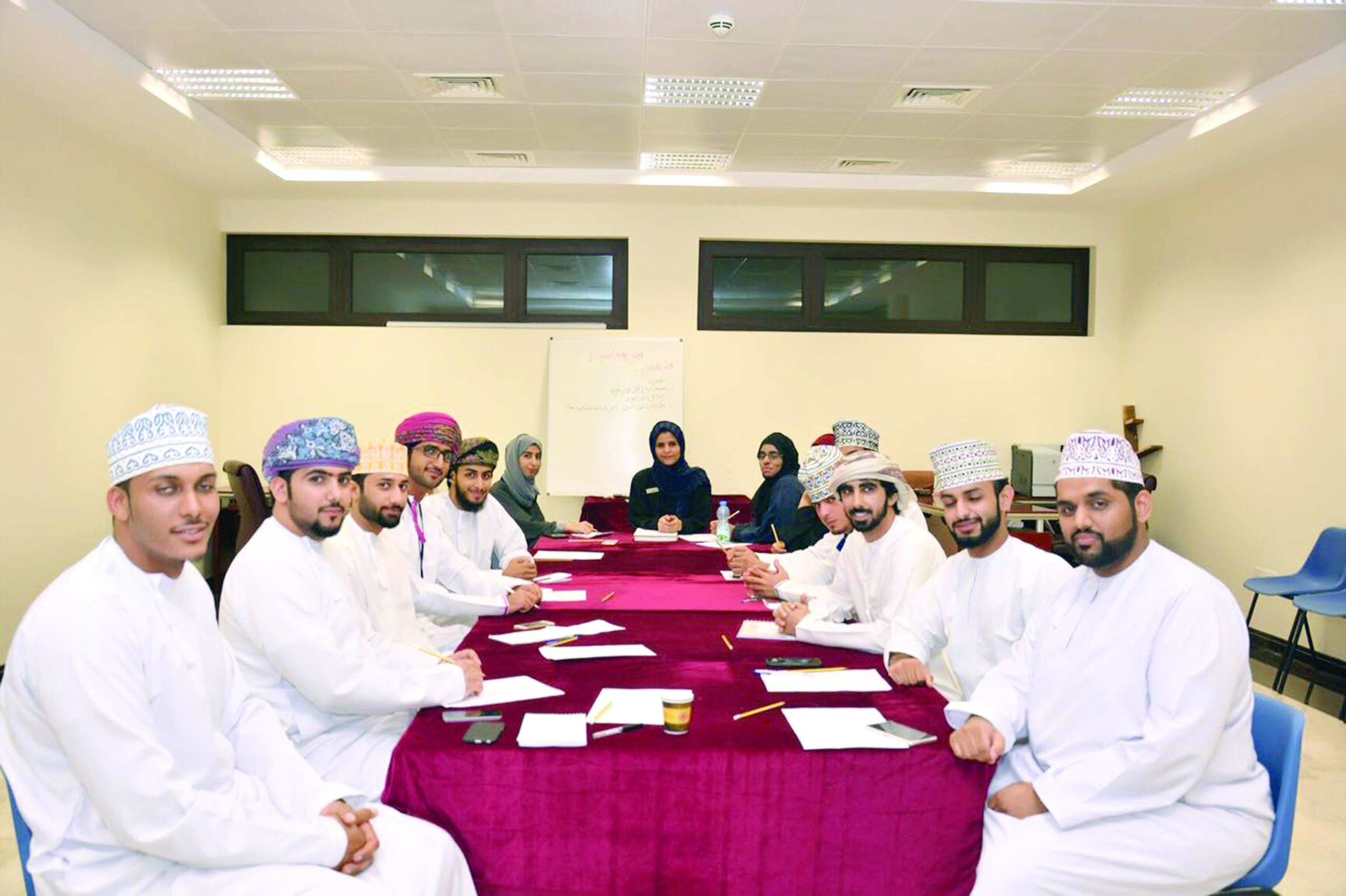 جهود لتحقيق التعاون بين الشركات الطلابية