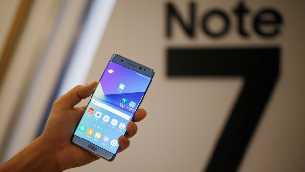 Oman Air prohibits use of Samsung Galaxy Note 7 on flights