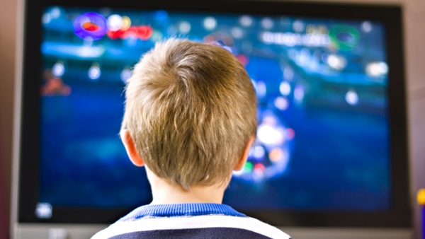 دراسة: ألعاب الفيديو قد تزيد من القدرات الإدراكية للطفل