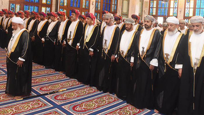 Sayyid Fahd performs Eid Al Adha prayers in Muscat