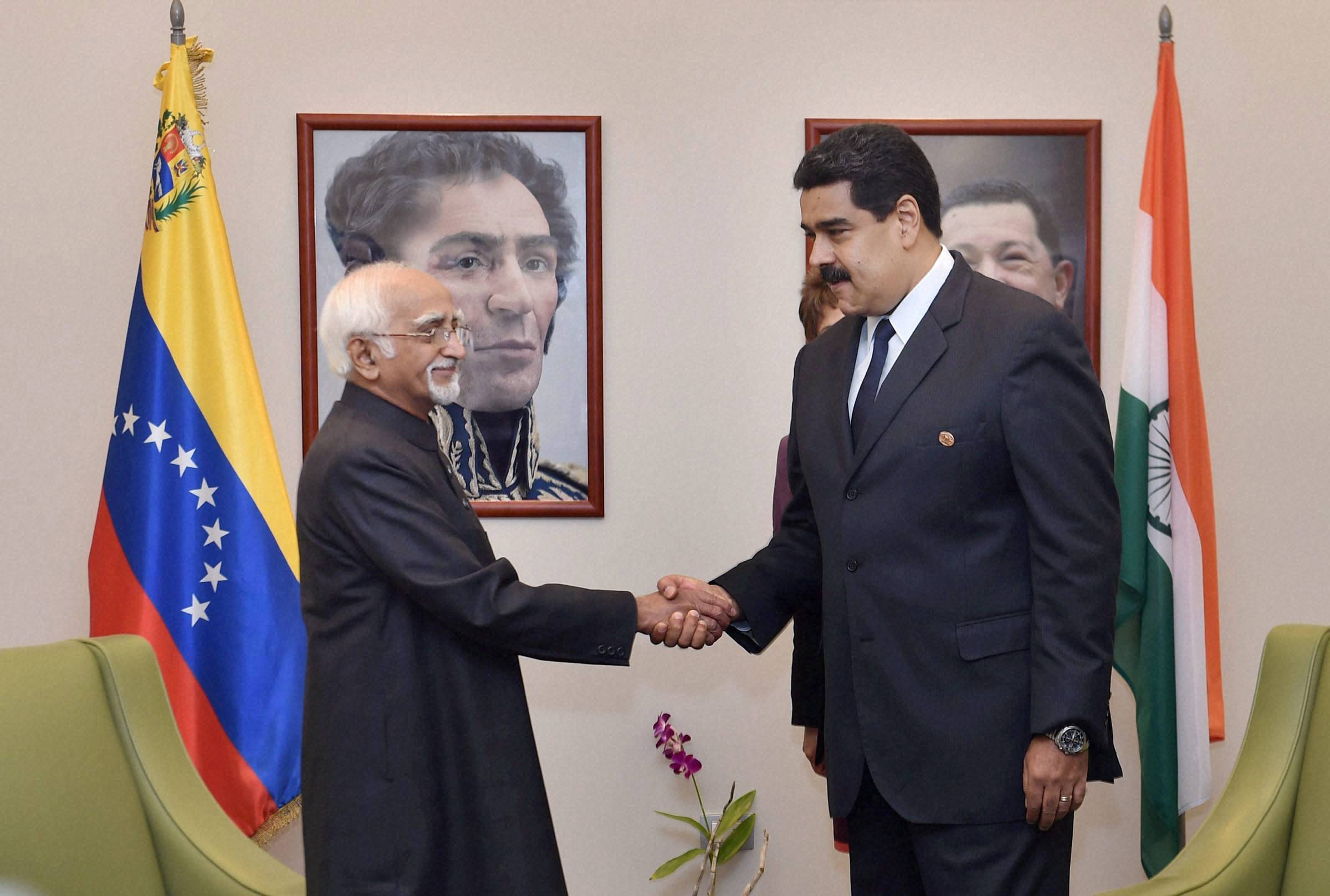Ansari holds talks with Venezuelan President Maduro