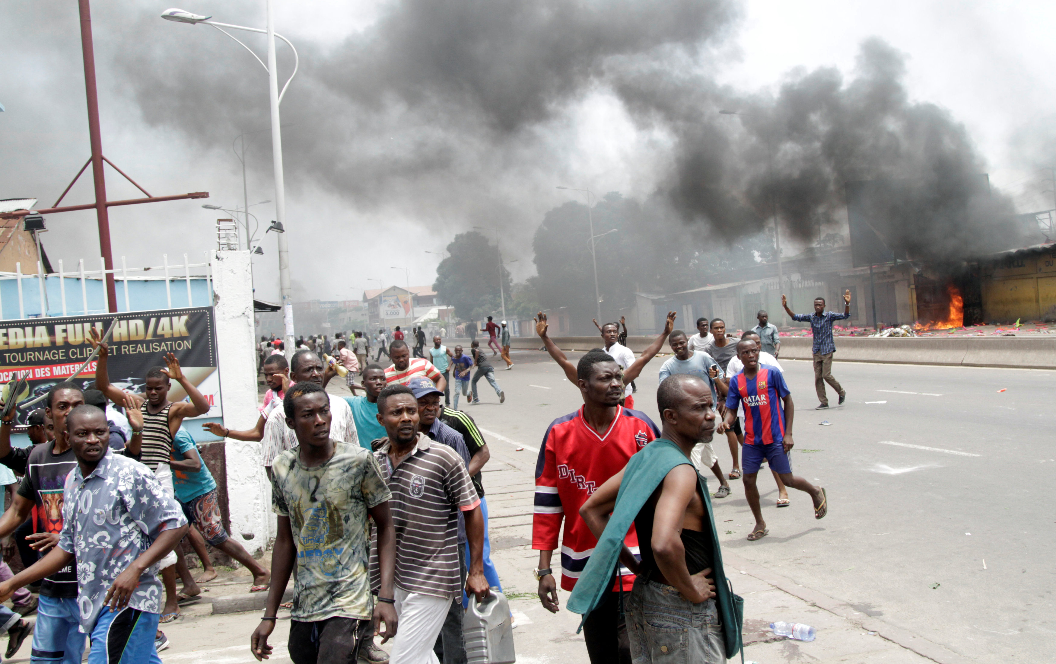 Anti-government march turns violent in Congo capital, 17 killed