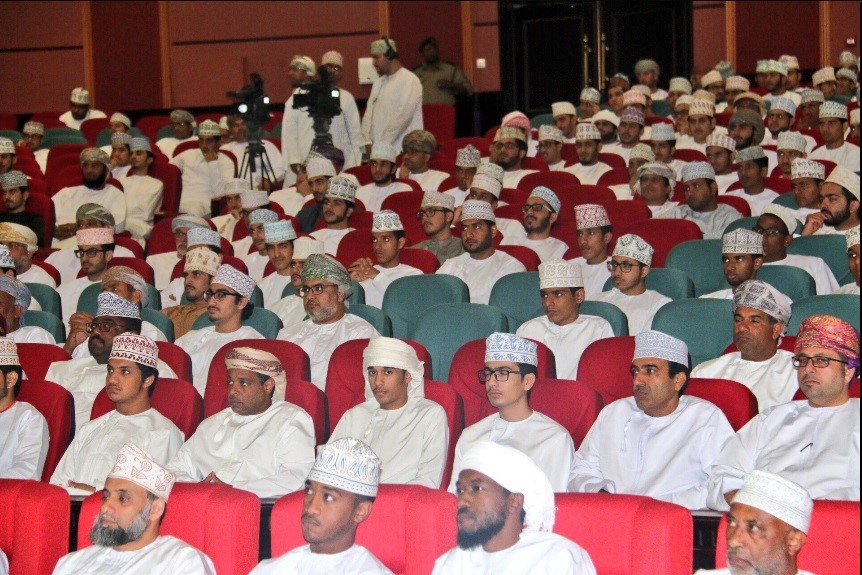 التعليم العالي تلتقي بالطلبة الجدد المبتعثين إلى ماليزيا والولايات المتحدة الأمريكية