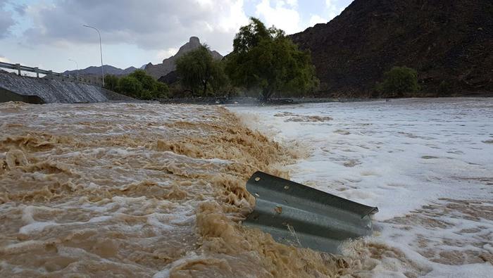 Oman weather: Wadis overflowing after heavy rain