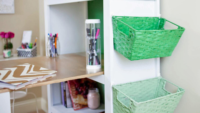 5 DIY projects to liven up your office