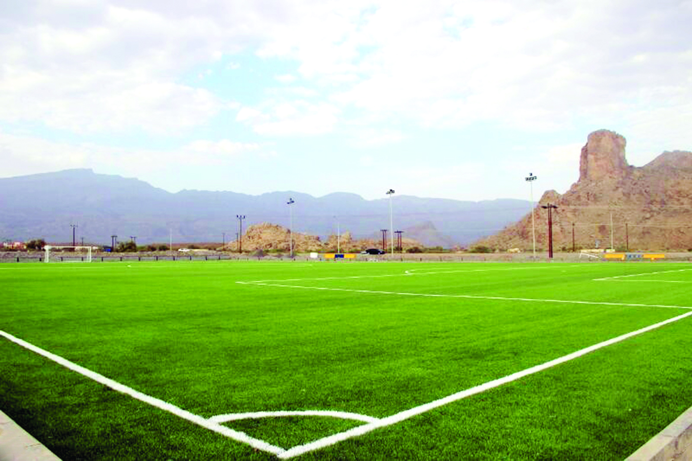 بنك مسقط يحتفل بافتتاح الملعب الجديد لفريق «حي التراث» بنزوى