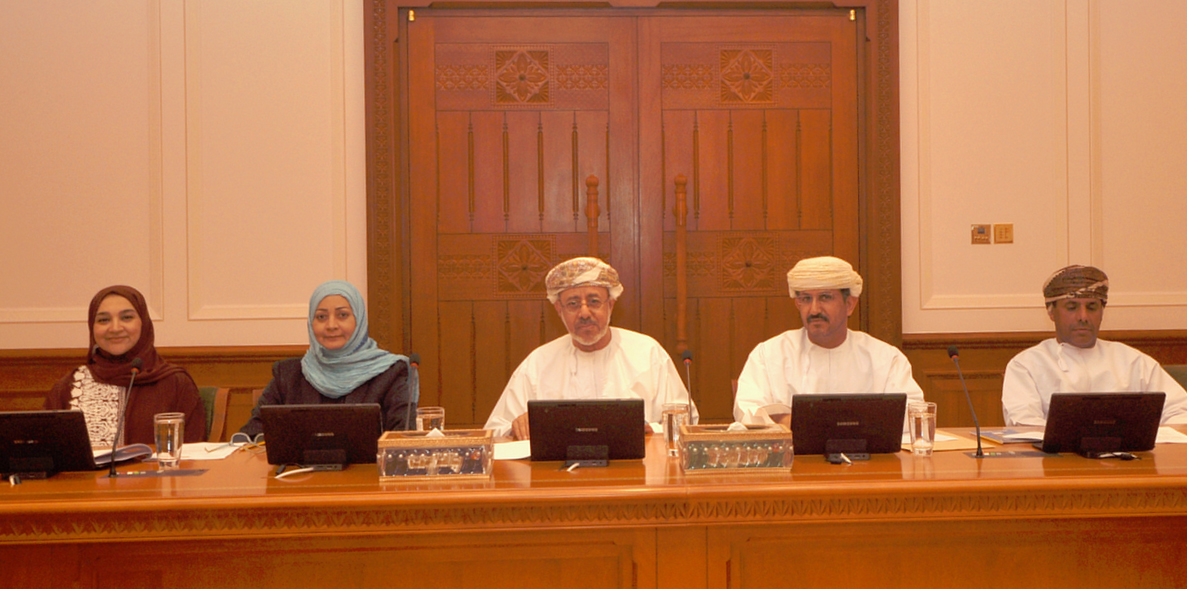 لجنة الصداقة البرلمانية العمانية الأردنية تناقش أوضاع الطلبة العمانيين الدارسين بالأردن