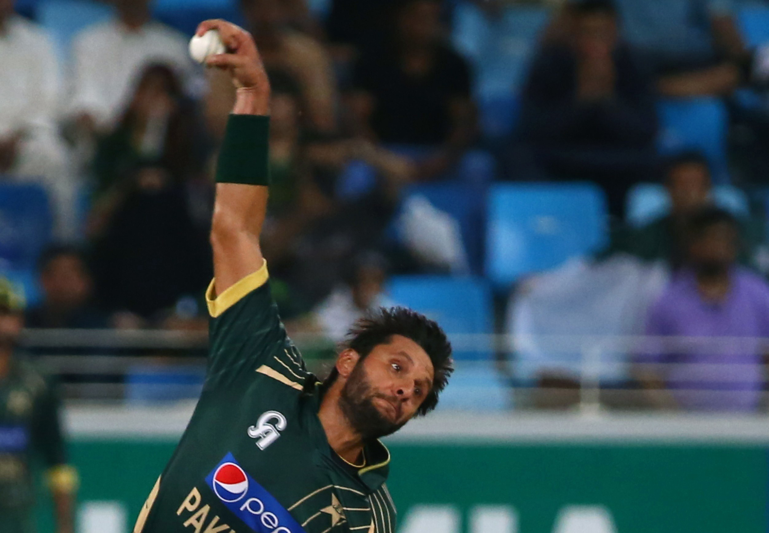 Afridi, Ajmal face axe as PCB announces central contracts