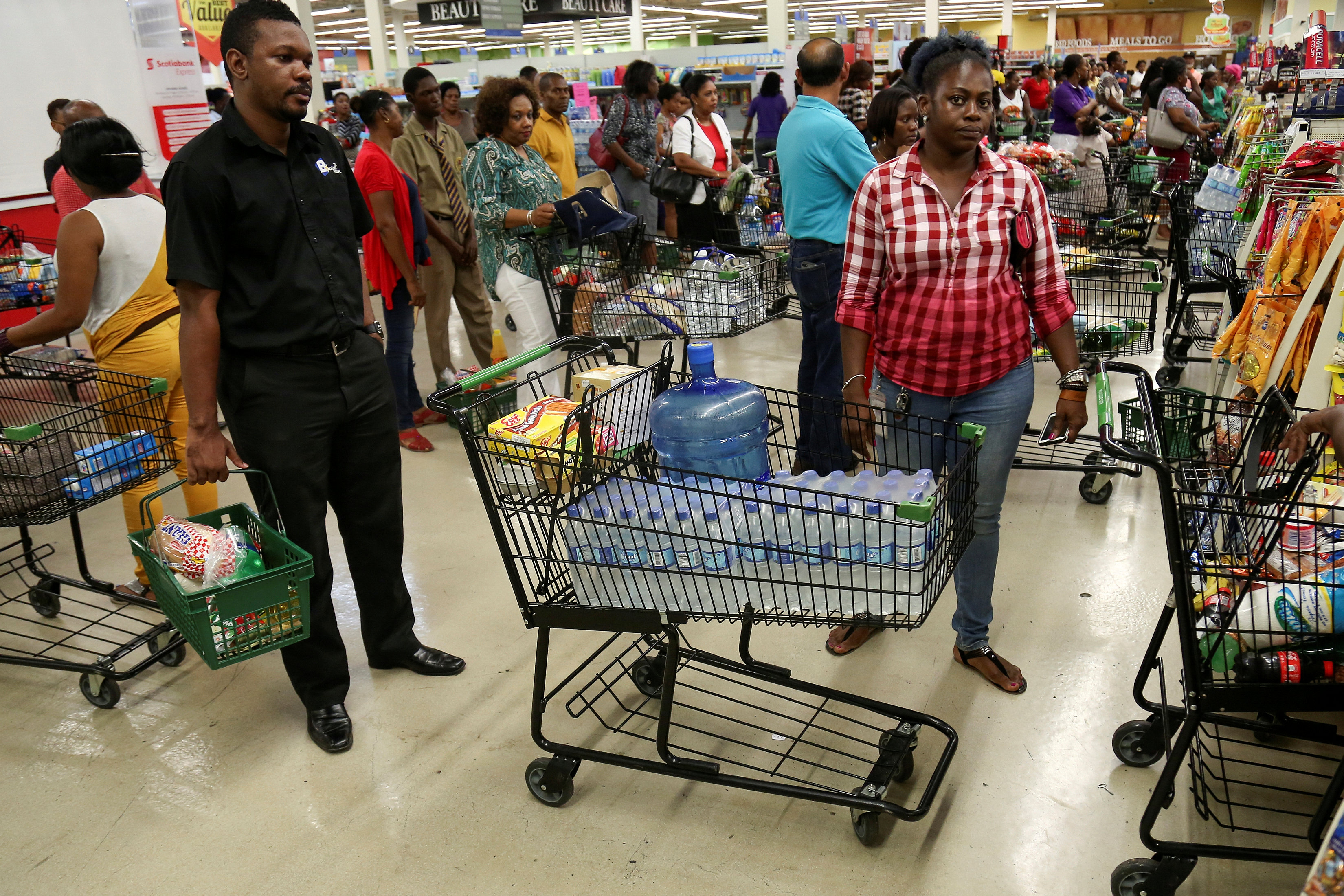 Powerful Hurricane Matthew charges towards Jamaica, Haiti and Cuba