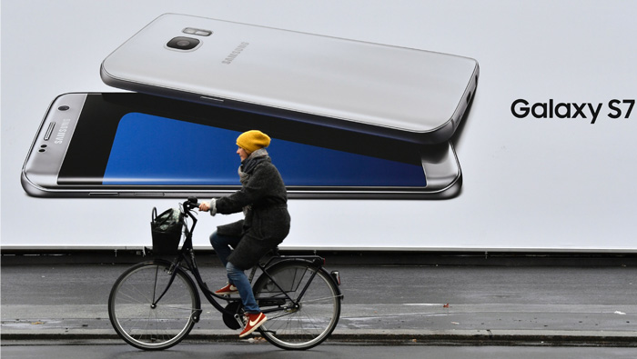 Samsung cuts profit by $2.3 billion on Note 7 impact