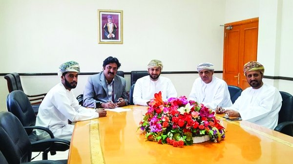 Agreement for higher wages for nationals signed in Dhofar