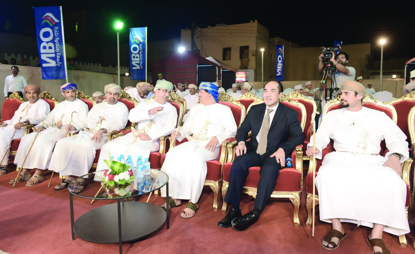 "البنك الوطني العُماني" يقدم 50 الف ريال عماني لأربعة فائزين في سحب "الكنز"