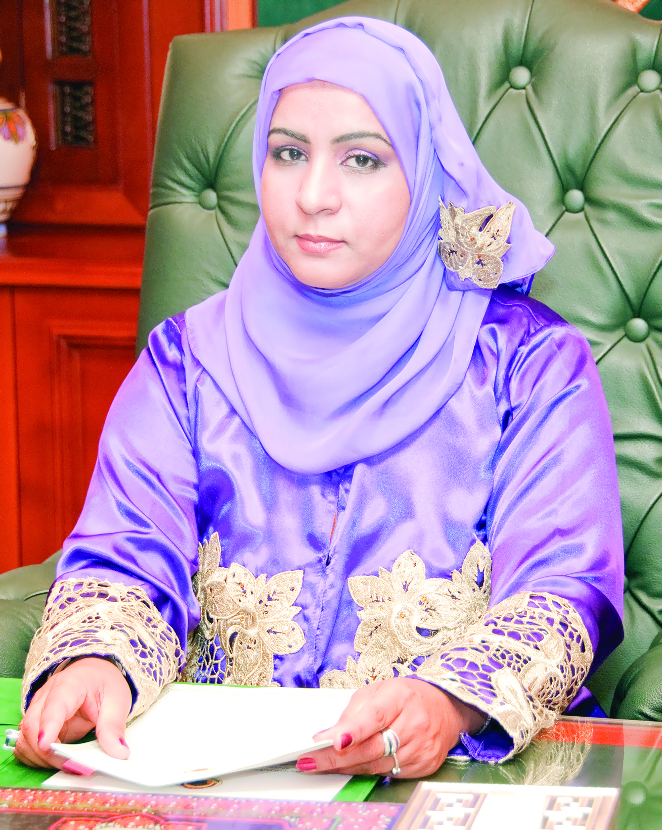 عمانتل تحتفل بيوم المراة العمانية