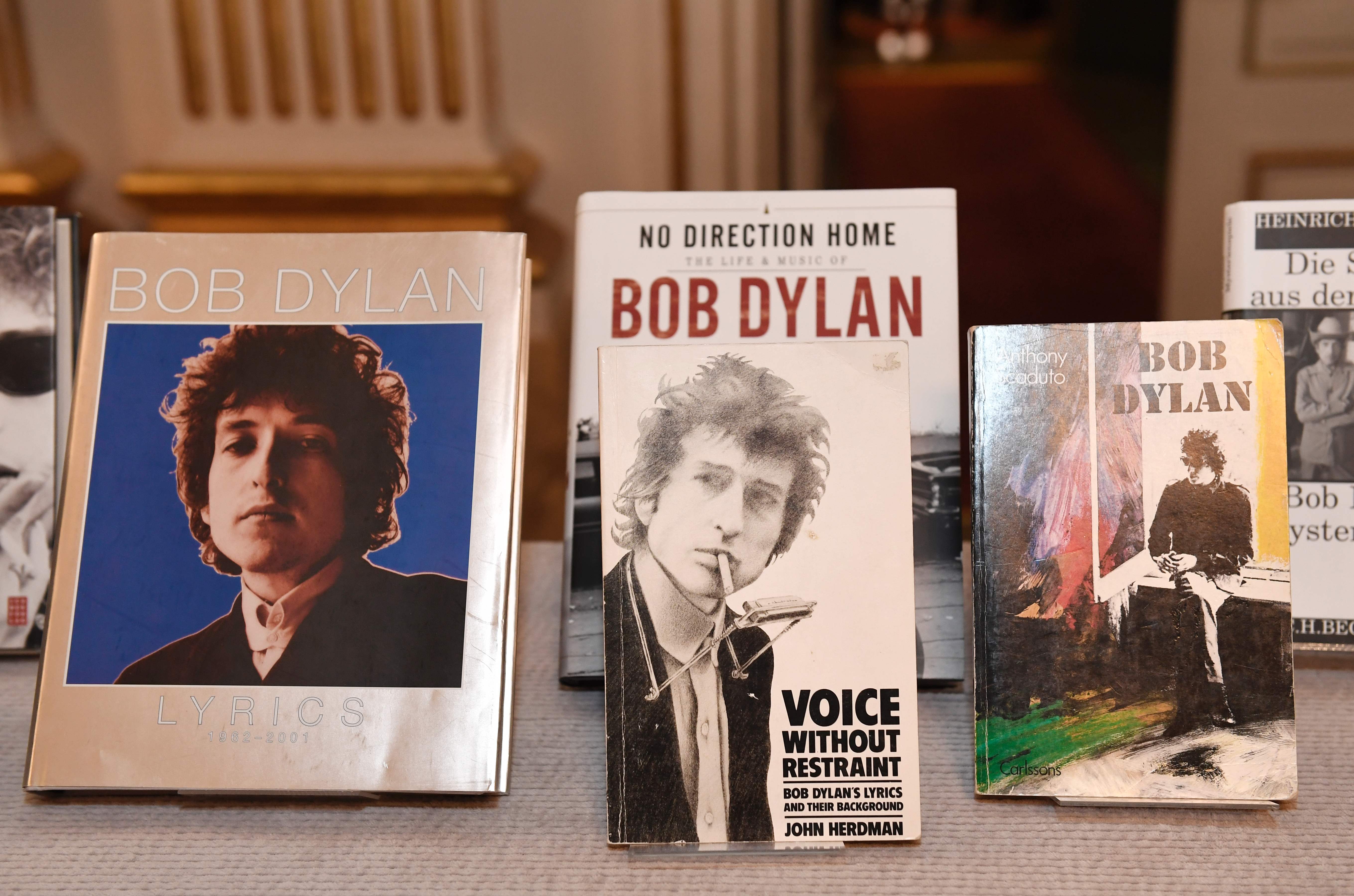 How Bob Dylan surpassed Whitman as the American poet
