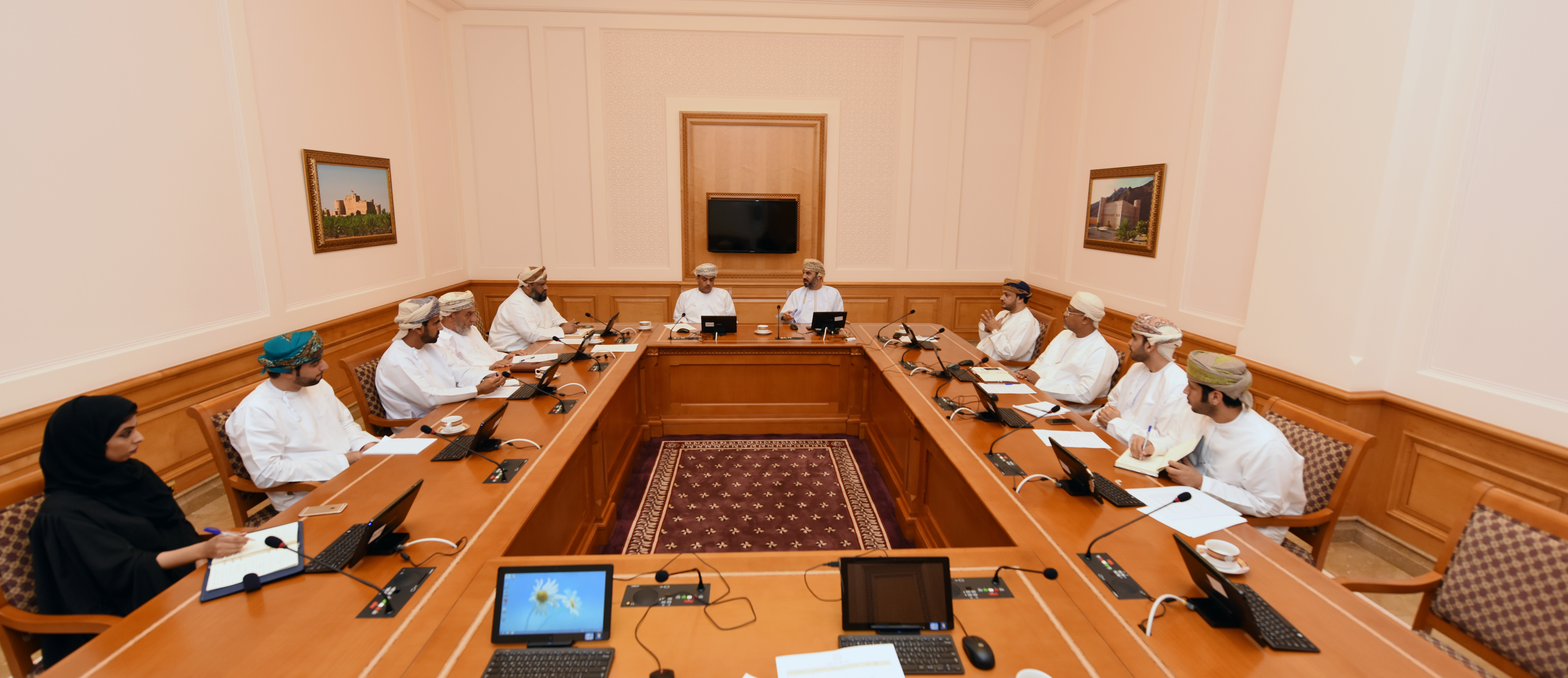 Oman's Shura committees hold meetings