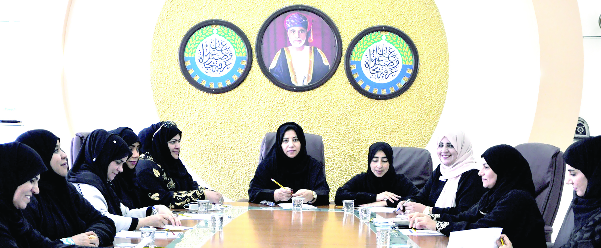 استعداد صاحبات الأعمال بالظاهرة للمشاركة في احتفال يوم المرأة العمانية