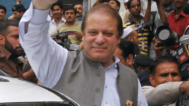 Pakistan Supreme Curt issues notice to Sharif, others in corruption case