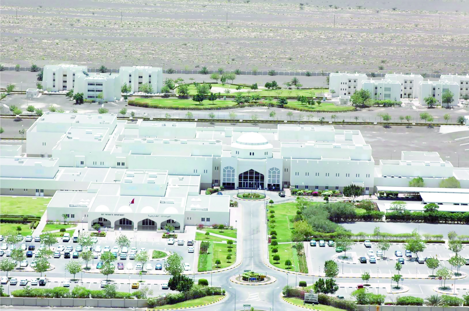 102 مليون ريال عماني سوق  التأمين الصحي بالسلطنة