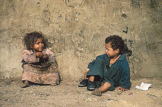 دراسة: 250 مليون طفل في العالم يواجهون صعوبات في استغلال امكانياتهم بسبب الفقر