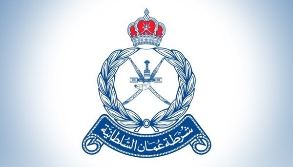 الشرطة تكرم مواطنين اسعفا مصابين تعرضوا لحادث سير في هيماء