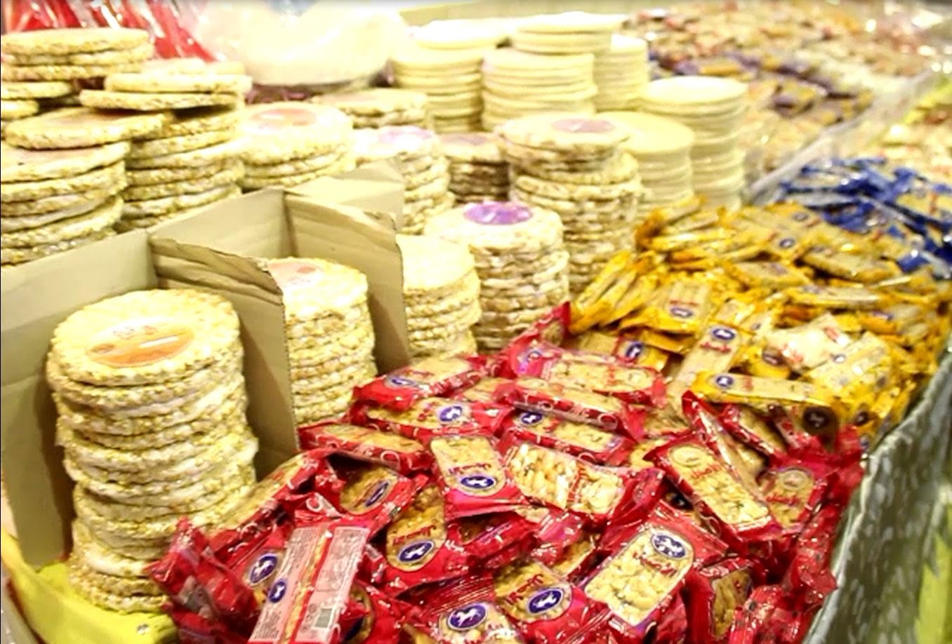 غلاء الأسعار هل يحرم المصريين من حلوى المولد النبوي  ؟