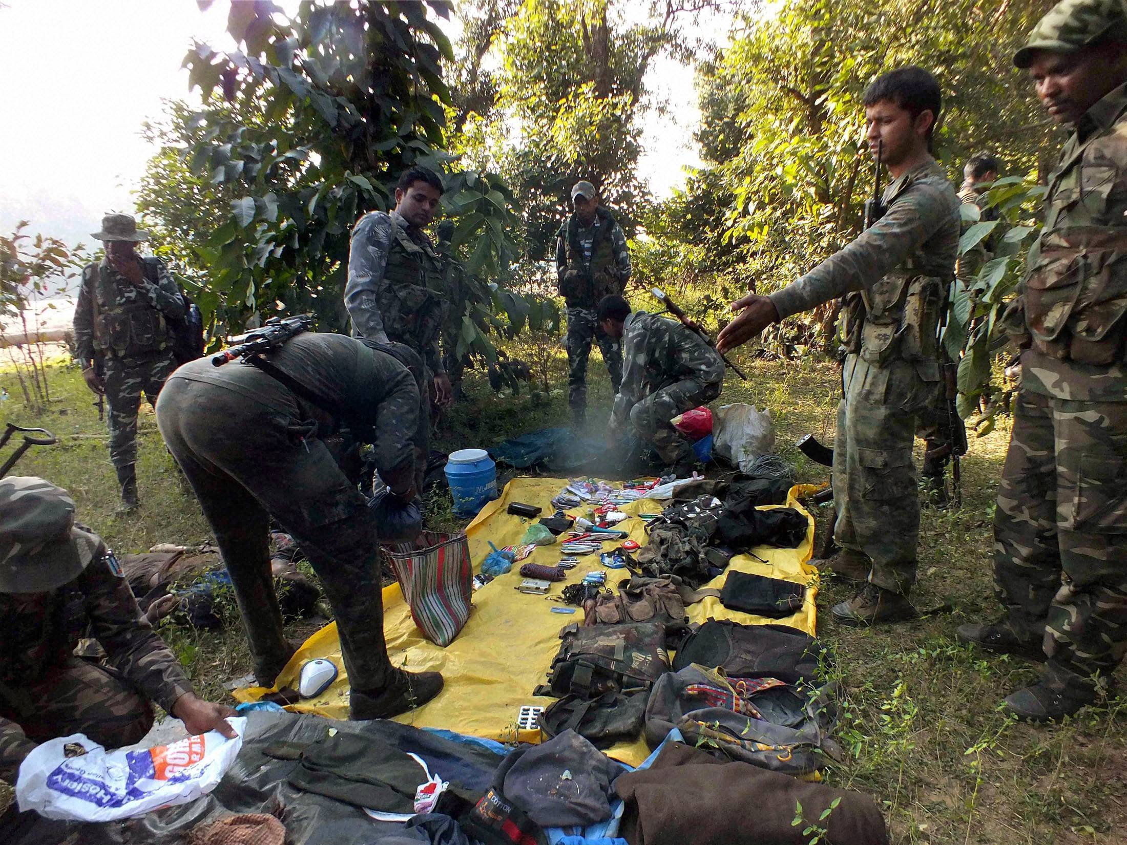6 Naxals killed; 600 bullets, ammunition recovered
