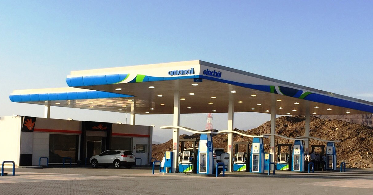 شركة النفط العُمانية للتسويق تفتتح 5 محطات جديدة لتعبئة الوقود في السلطنة