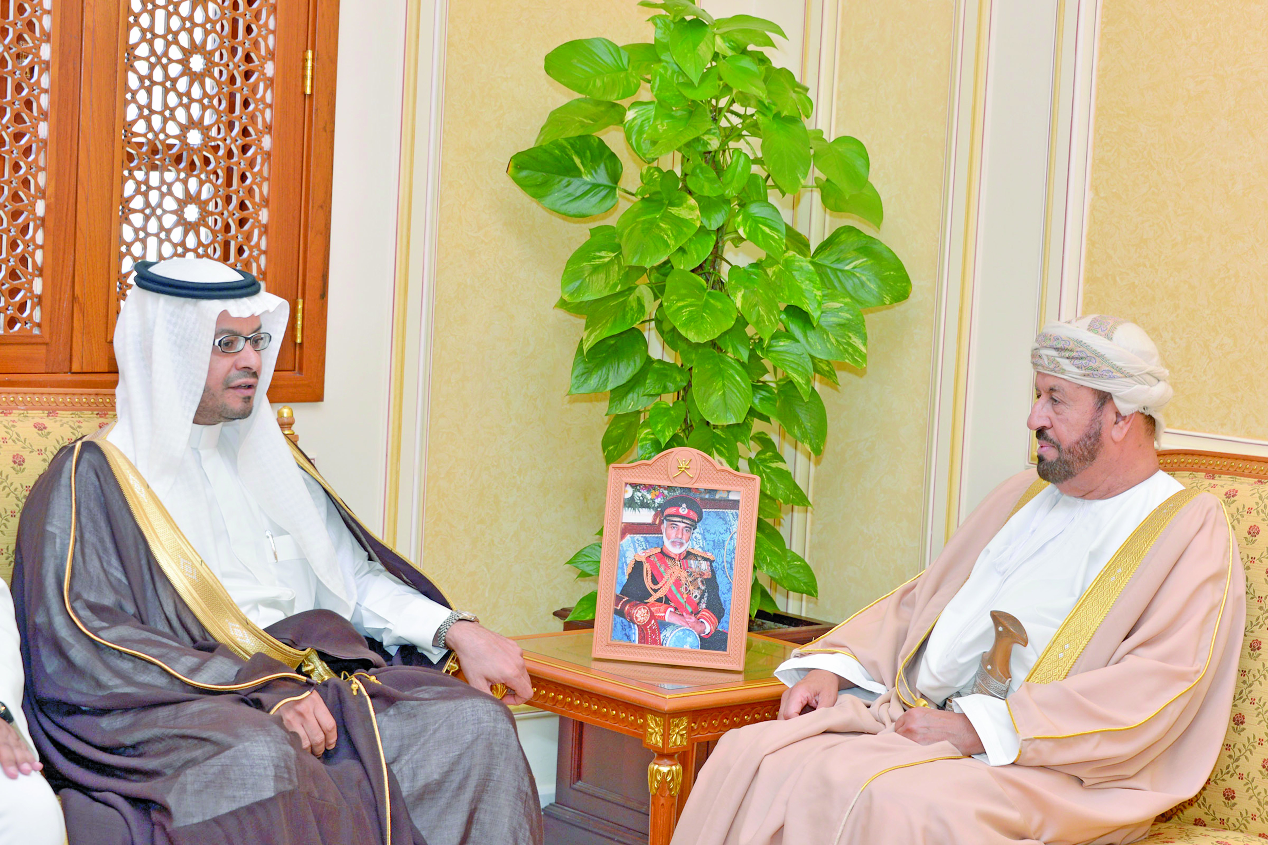 بدر بن سعود يستقبل سفيري كل من دولة الإمارات العربية المتحدة والمملكة العربية السعودية