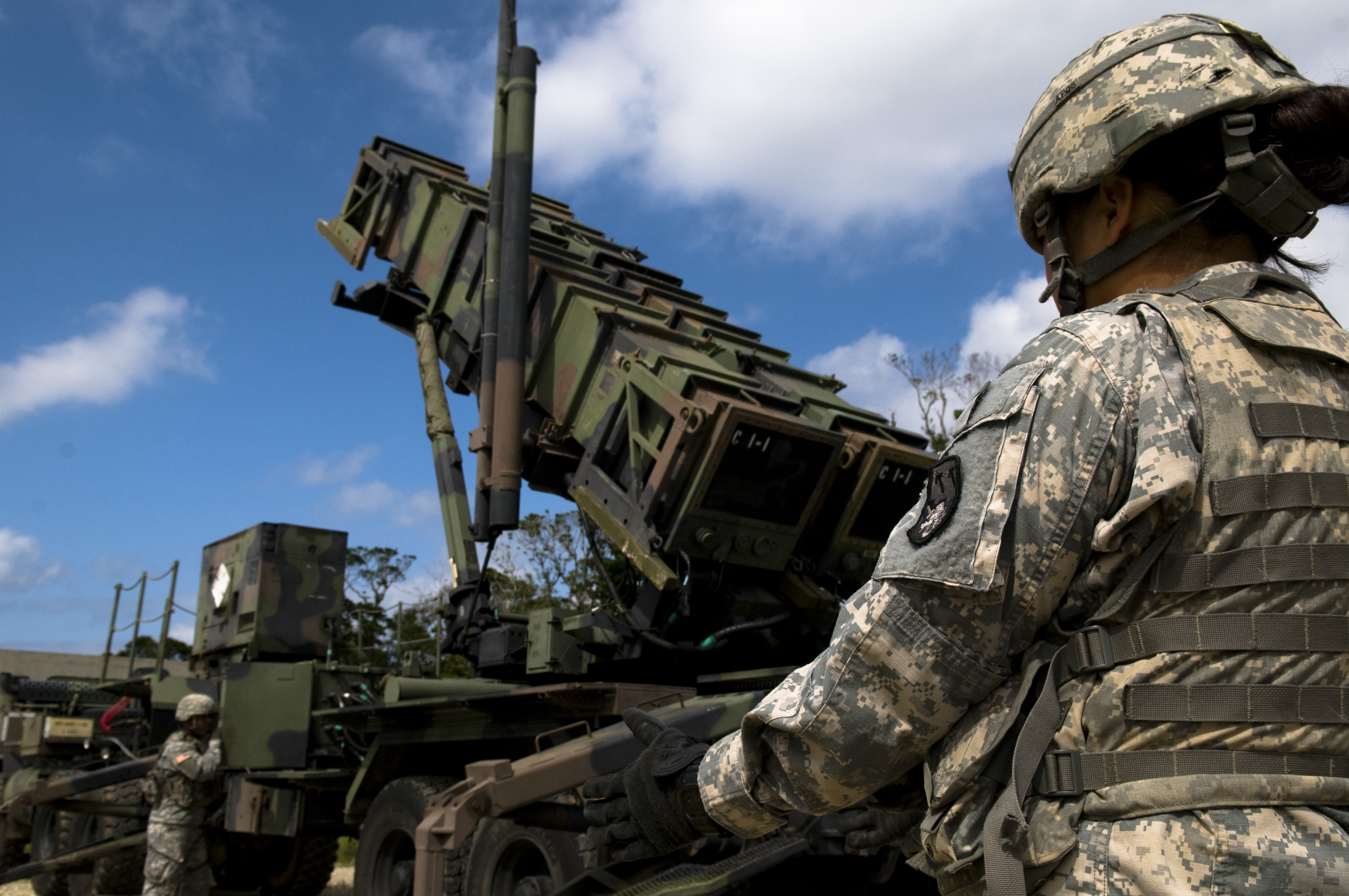 هل يستعد حلف الناتو للحرب مع روسيا ؟