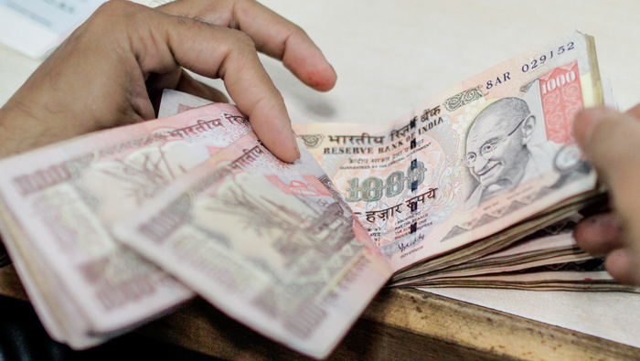 India’s abrupt withdrawal of larger banknotes sparks chaos