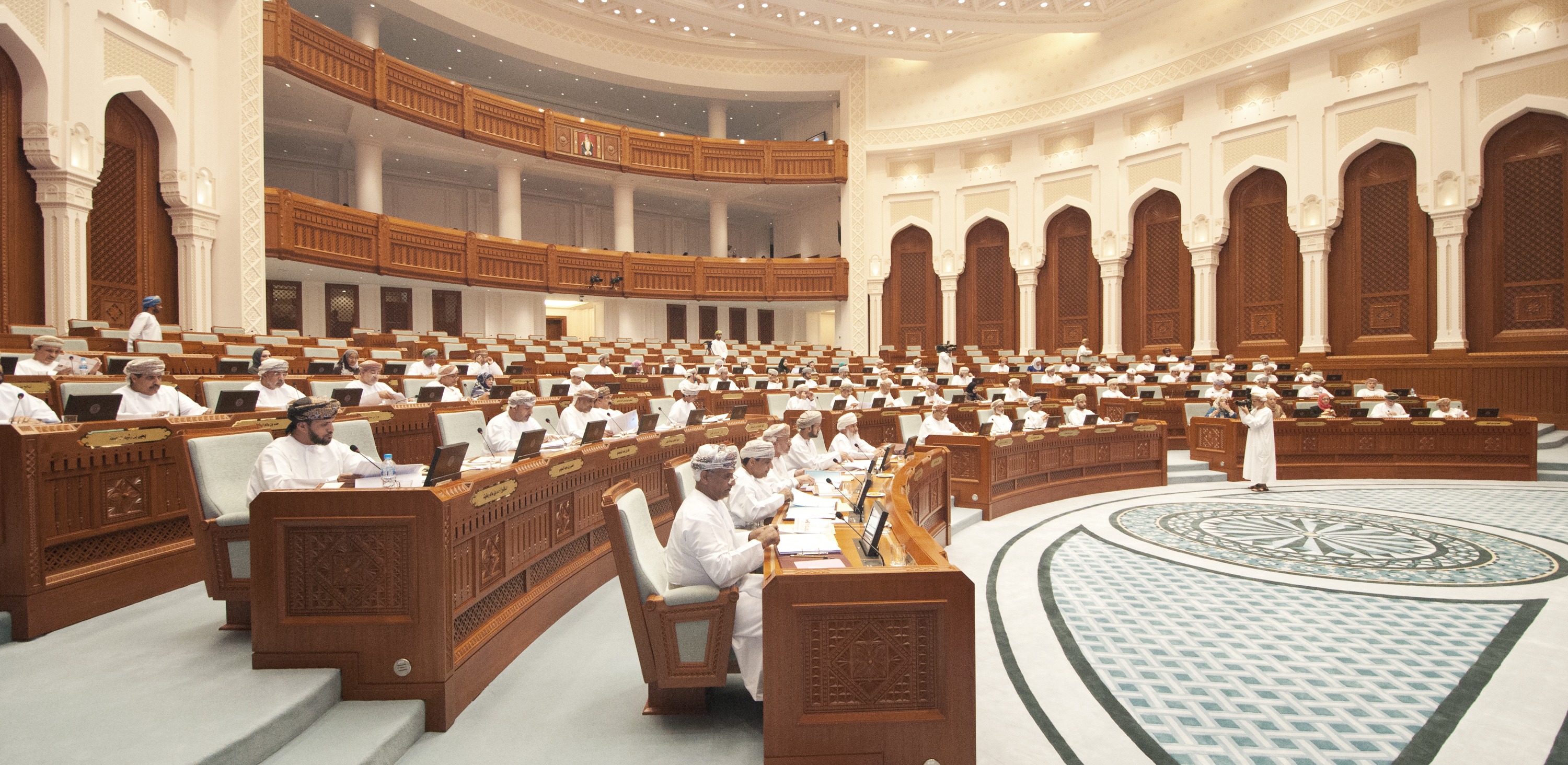بدعوة من جلالة السلطان .. "الدولة "يبدأ دور الانعقاد السنوي الثاني  الأثنين المقبل