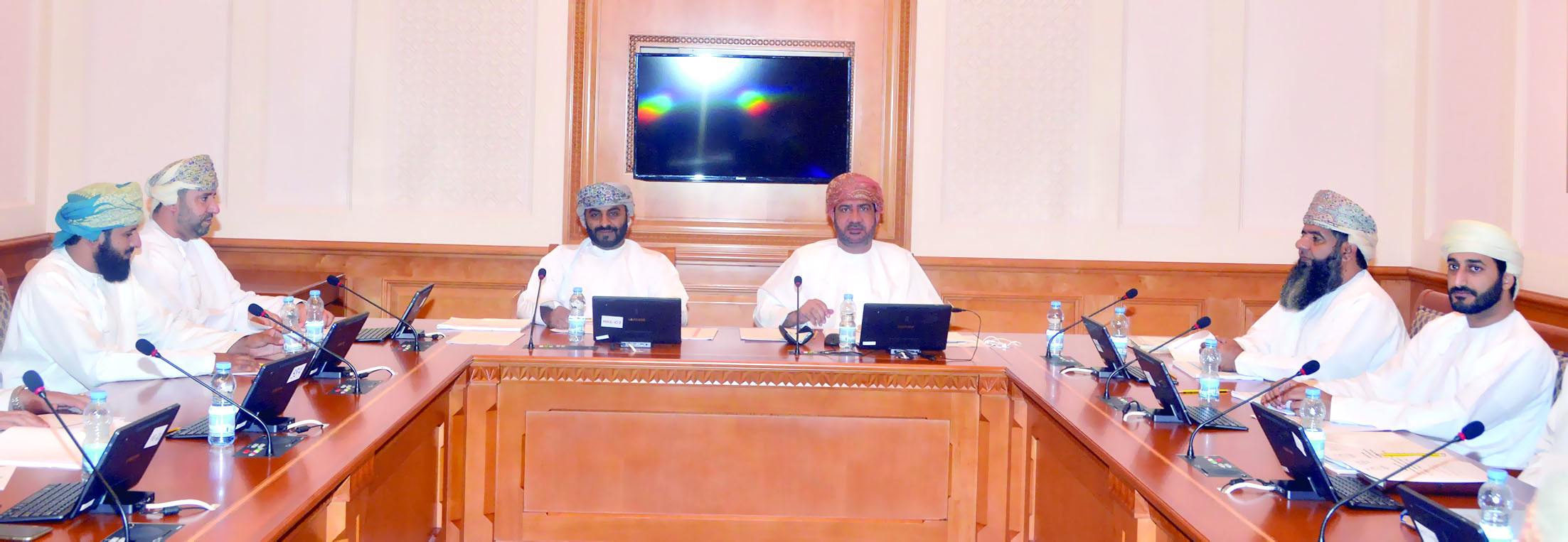 "تشريعية الشورى" تستكمل مناقشة تعديلاتها على اللائحة الداخلية بالمجلس